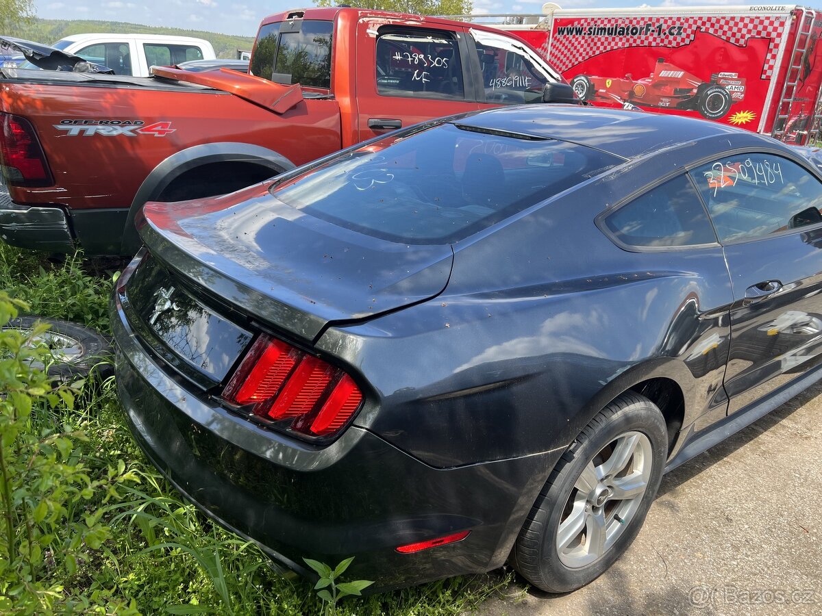 Náhradní Dily US Cars - 2