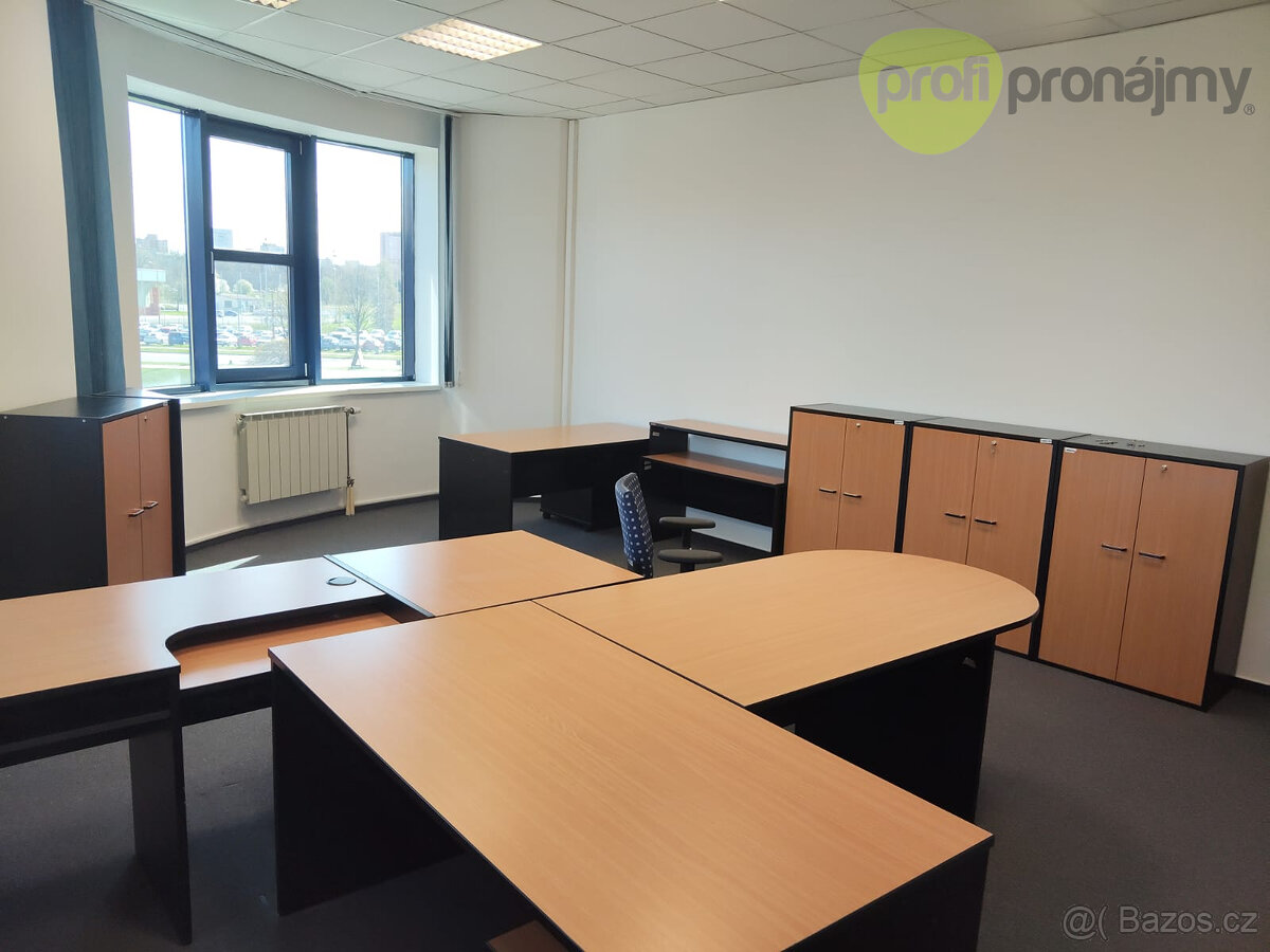 Pronájem kanceláře 37 m² - 2