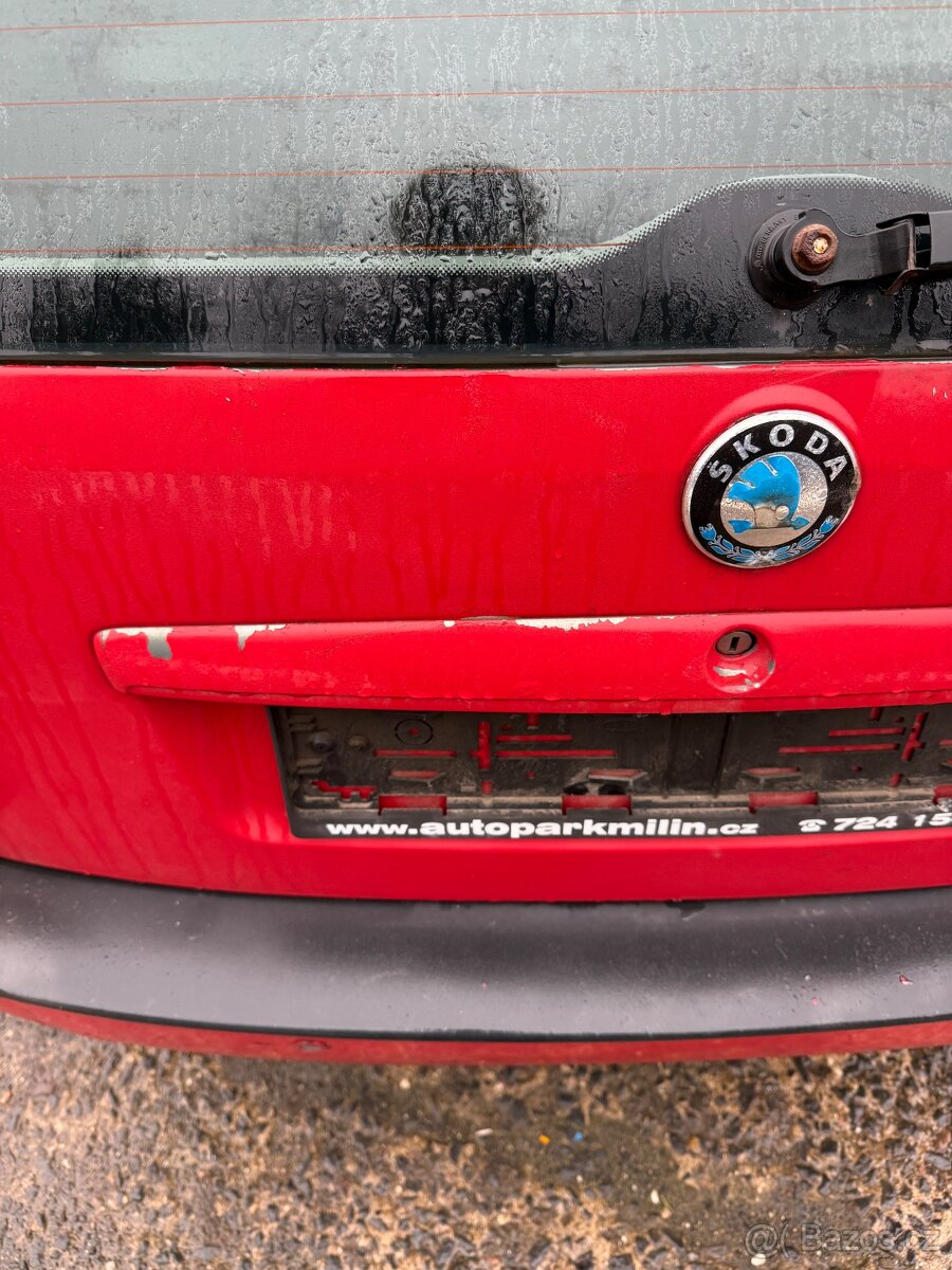 Páté dveře Škoda Octavia 1 combi - 2