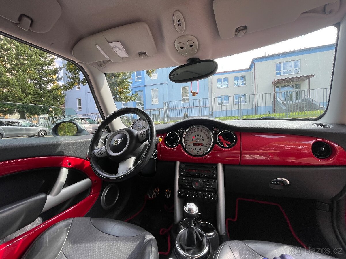 Mini Cooper S r53 - 2