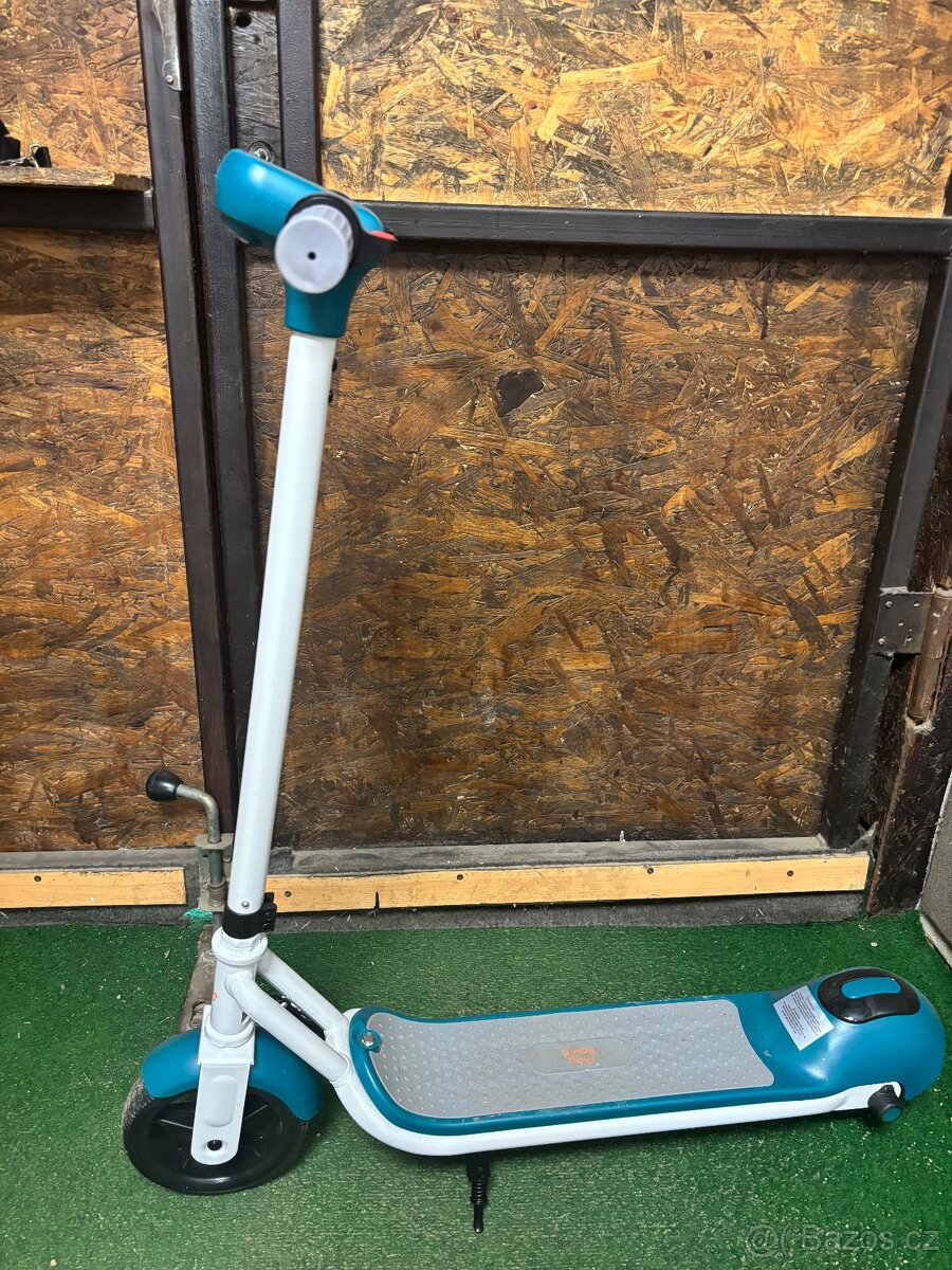 Dětská elektrická koloběžka - 2