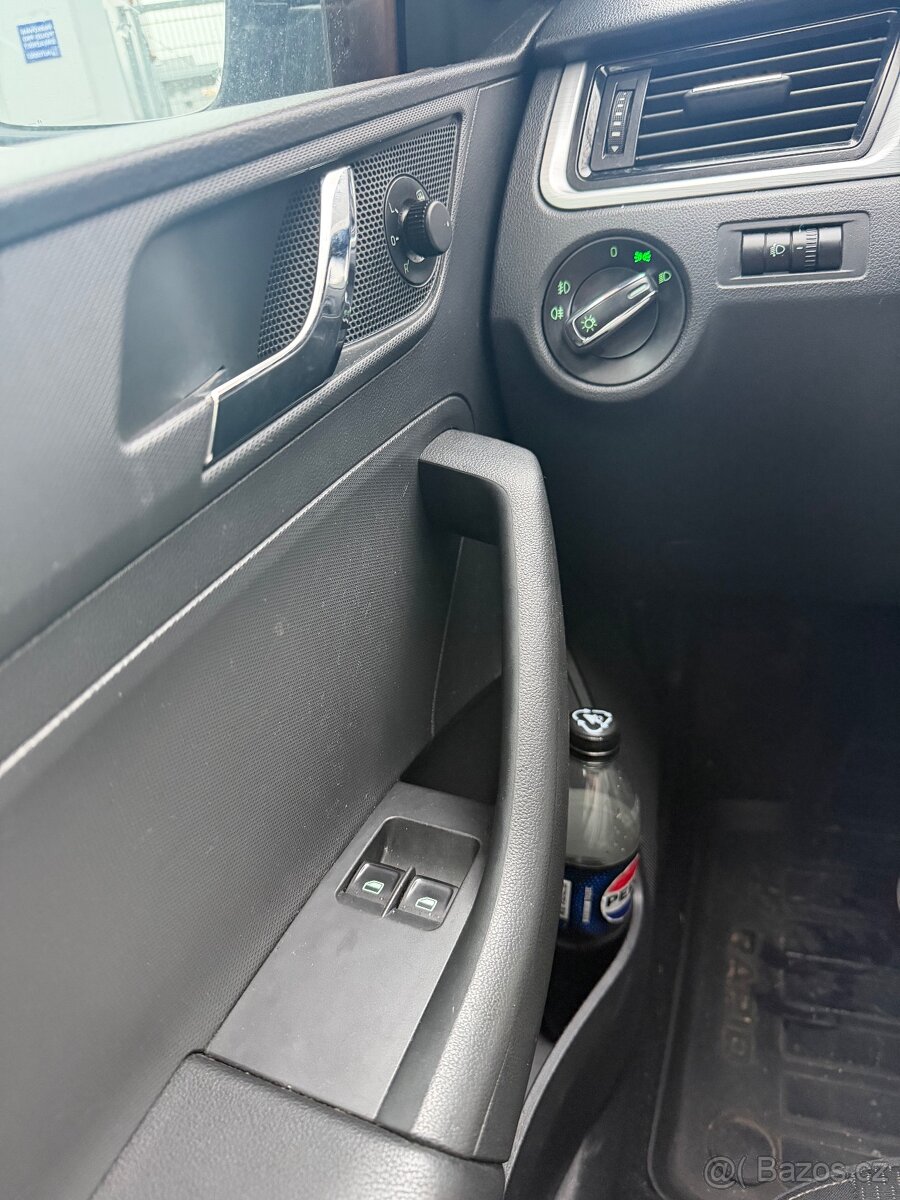 Škoda Rapid 1.6 tdi - 2