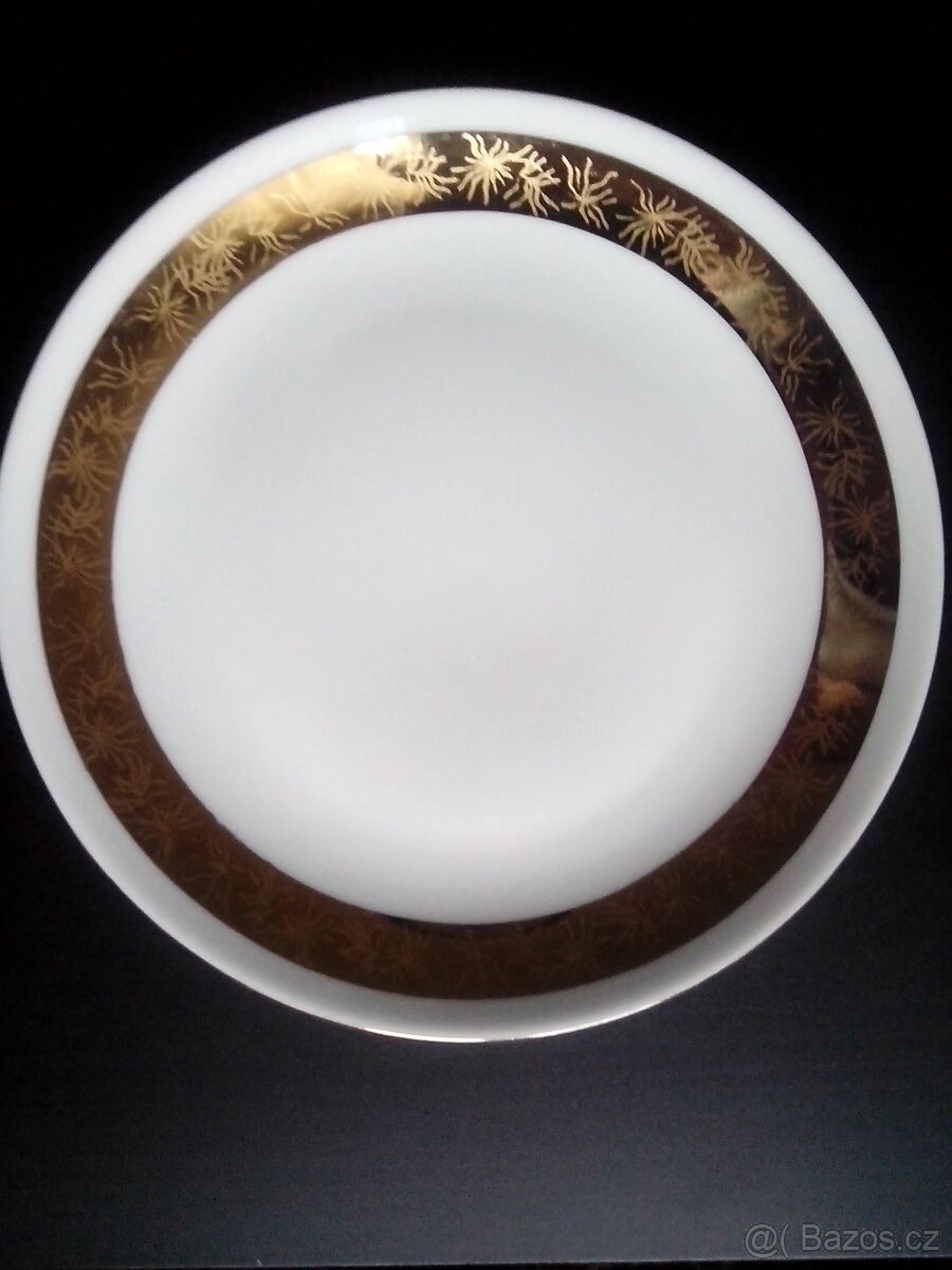 Porcelánový jídelní servis - 2