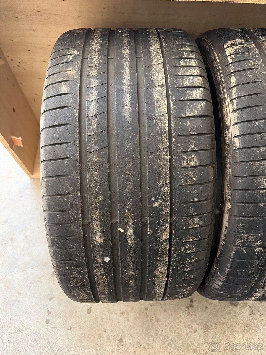 Letni pneu 315/30/22 - 2