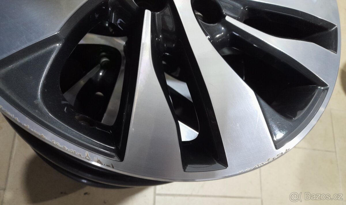 SUZUKI S-CROSS (DISK) - 2