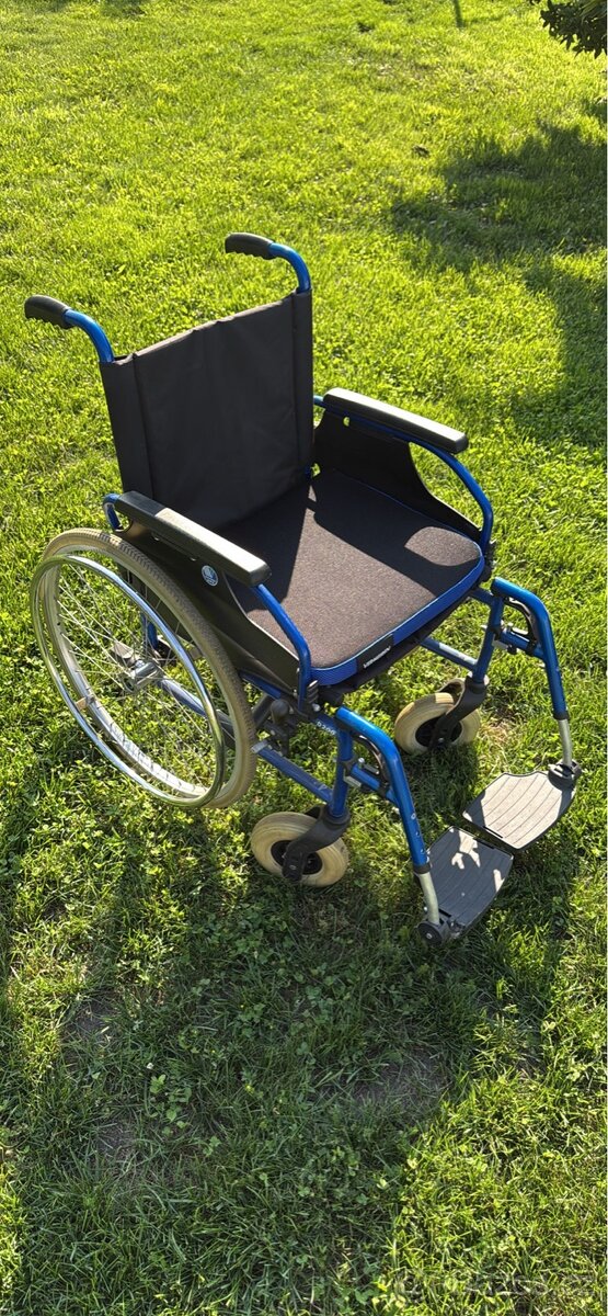 Invalidní vozík - 2
