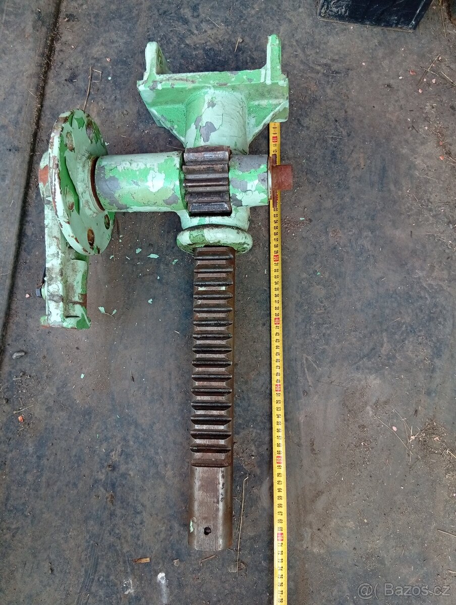 Ruční hřebenový lis - 2