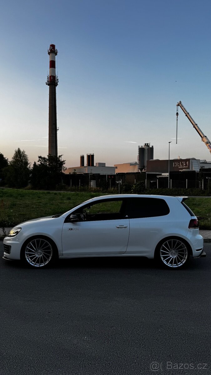 golf 6 gti ADIDAS EDICE - 2