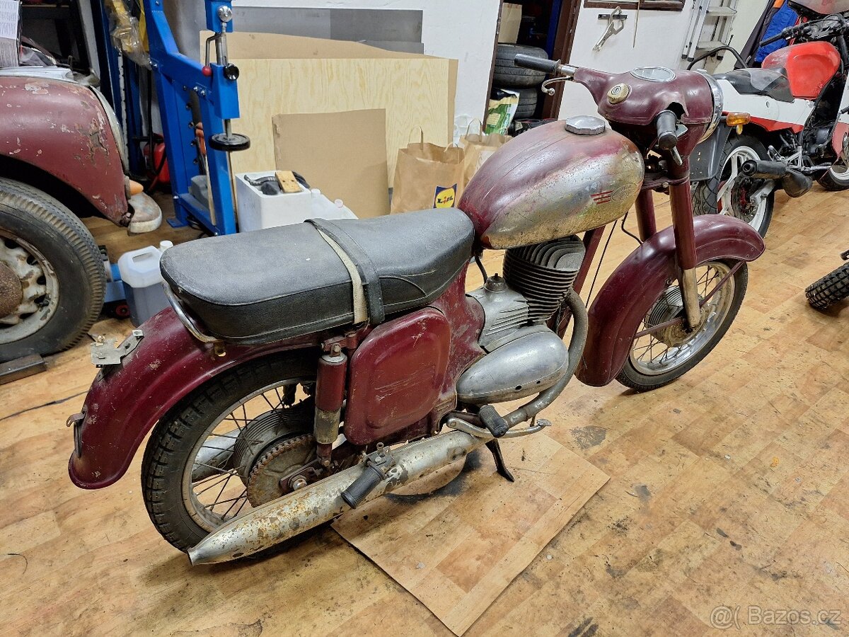 Jawa 250 - 2