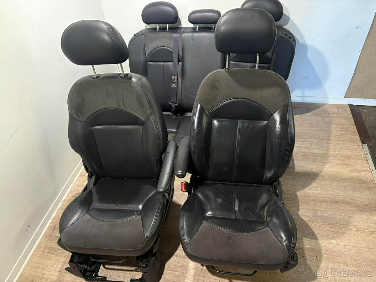 // Polokožené sedadla Chrysler PT Cruiser // - 2