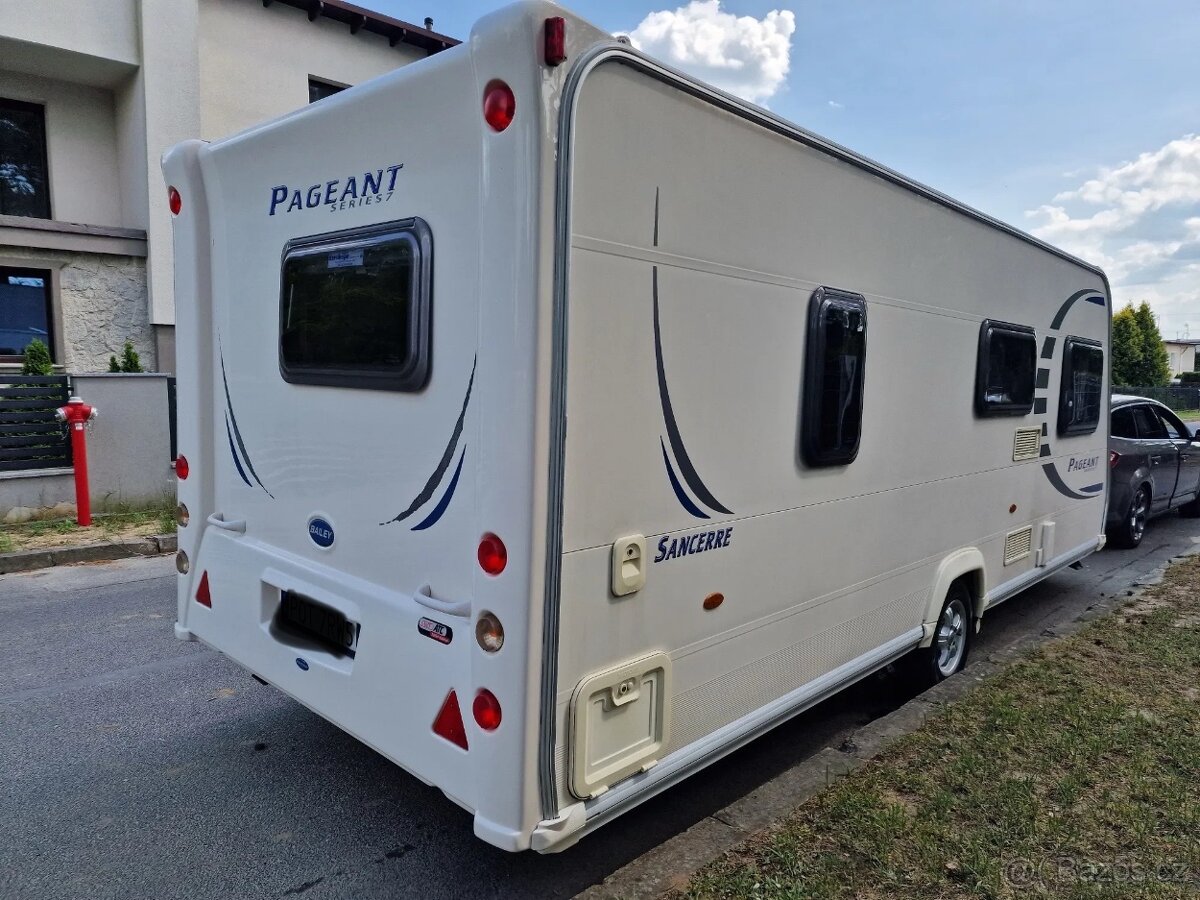 Karavan Bailey paegant - 2