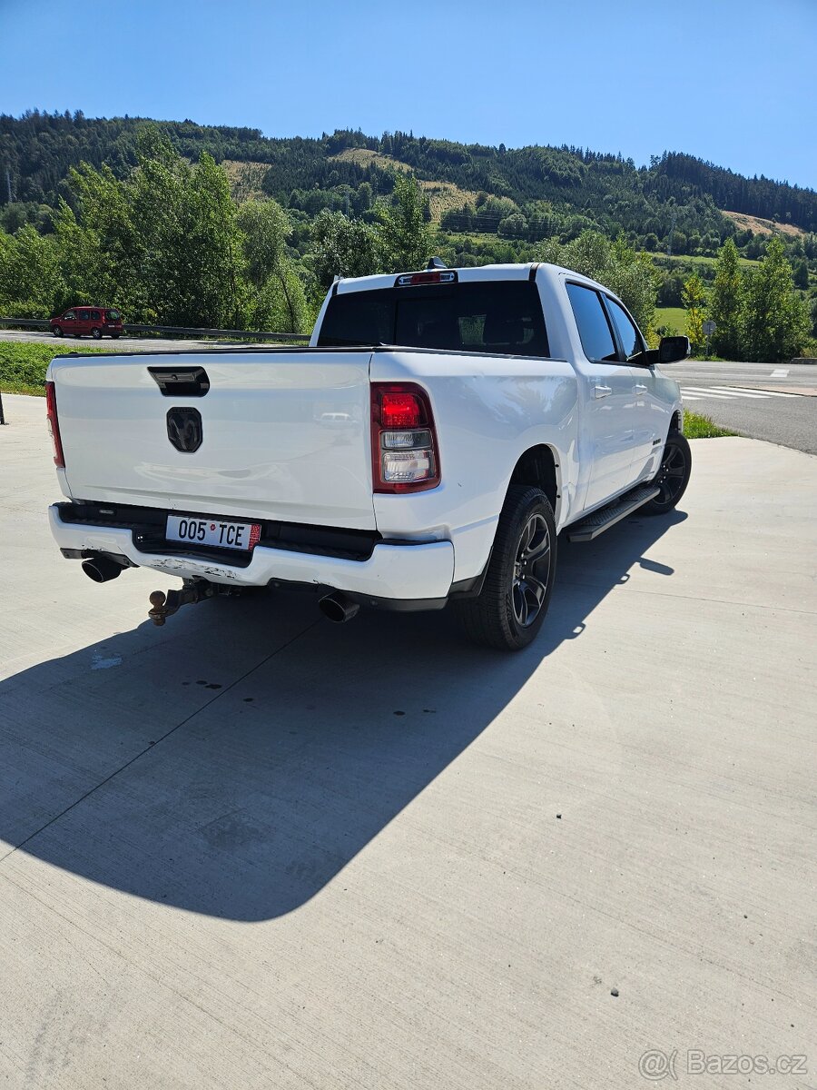 Dodge ram 1500 - 2