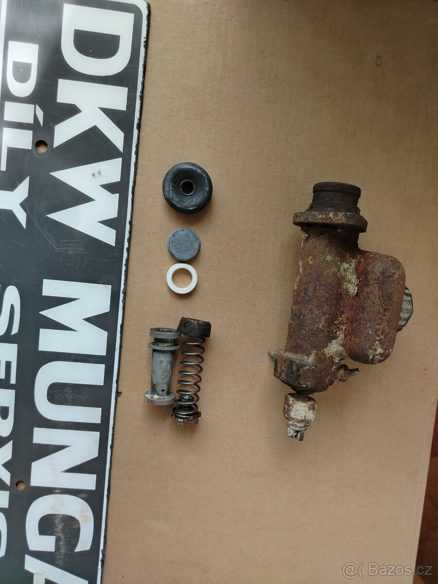 Dkw Munga opravna sada hl. Brzdový válec. - 2