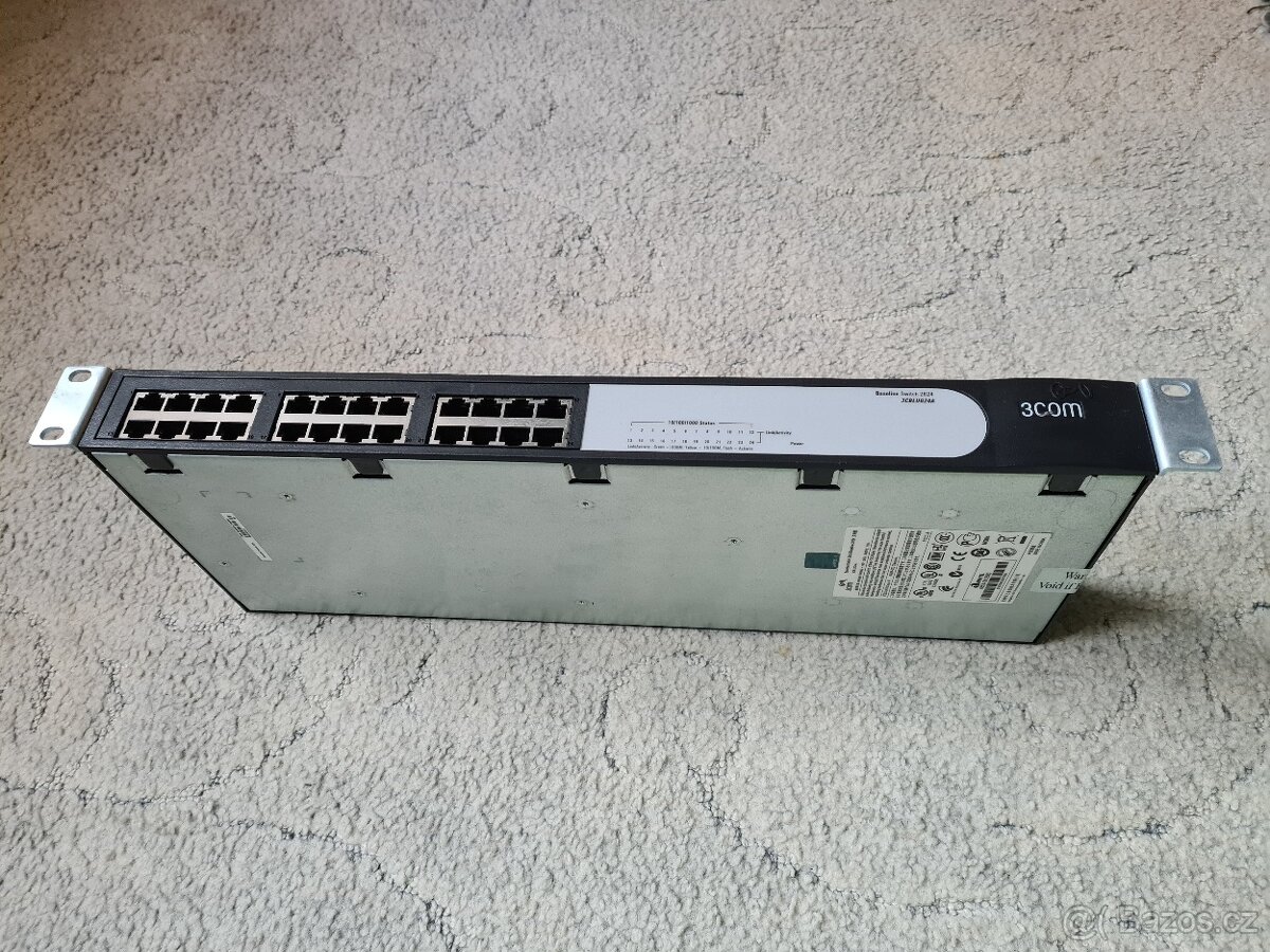 3COM Baseline Switch 2824 - 2