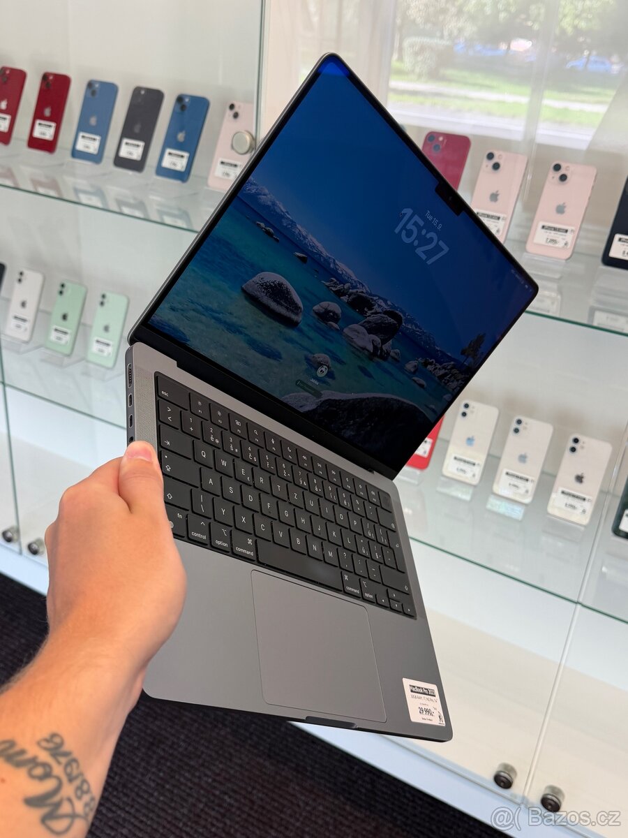 MacBook Pro 14” - 2023 - M2 Pro - 32GB RAM - 1TB - 12M - 2