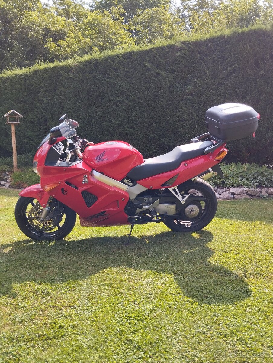 Honda VFR 800 FI - 2