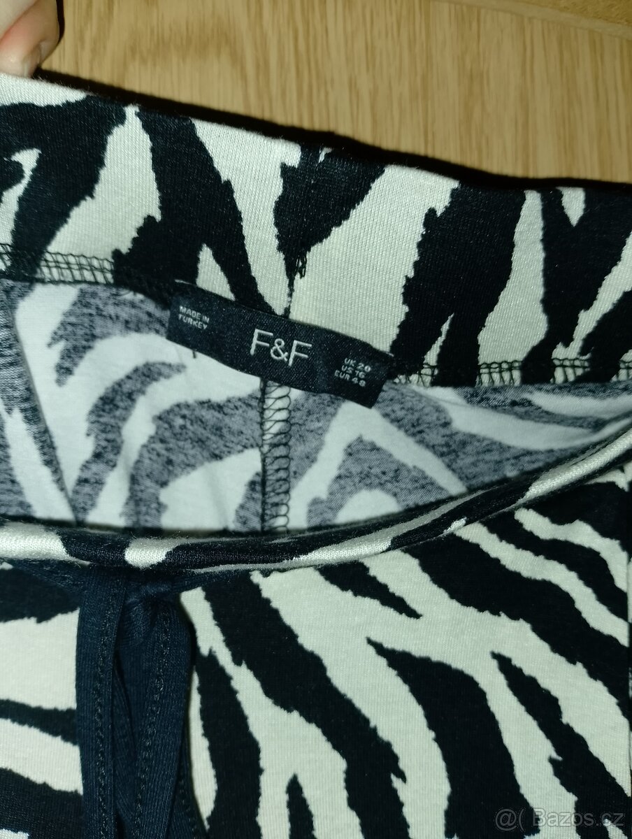 Letní kalhoty zebra vel. 48 F&F - 2