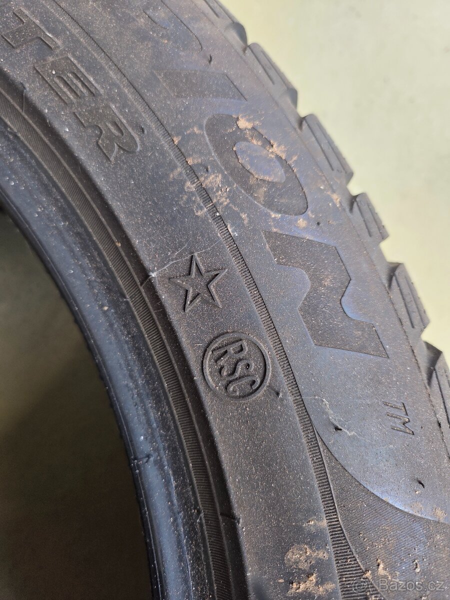 Zimní pneu BMW X5, X6 275/45 R20 Runflat - 2