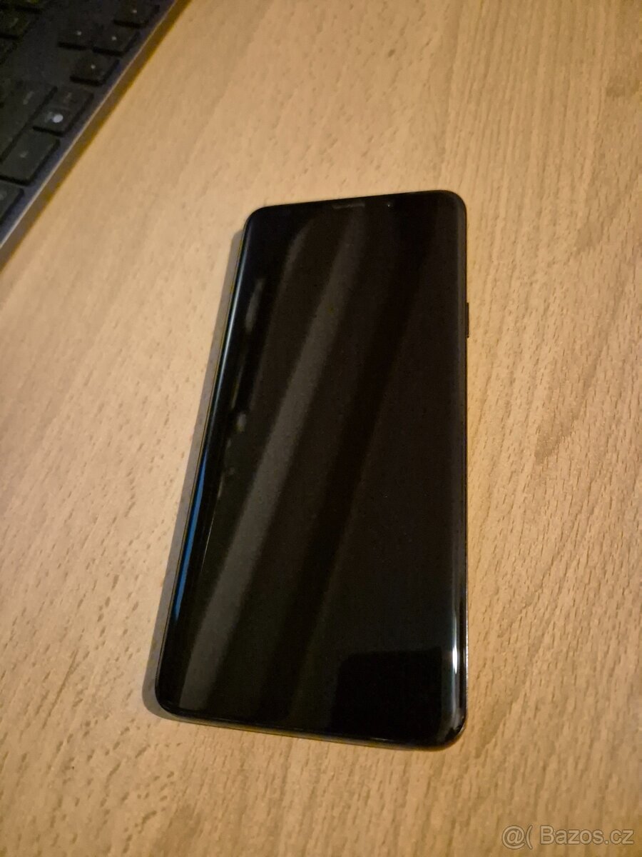 Samsung S9+ jako nový - 2