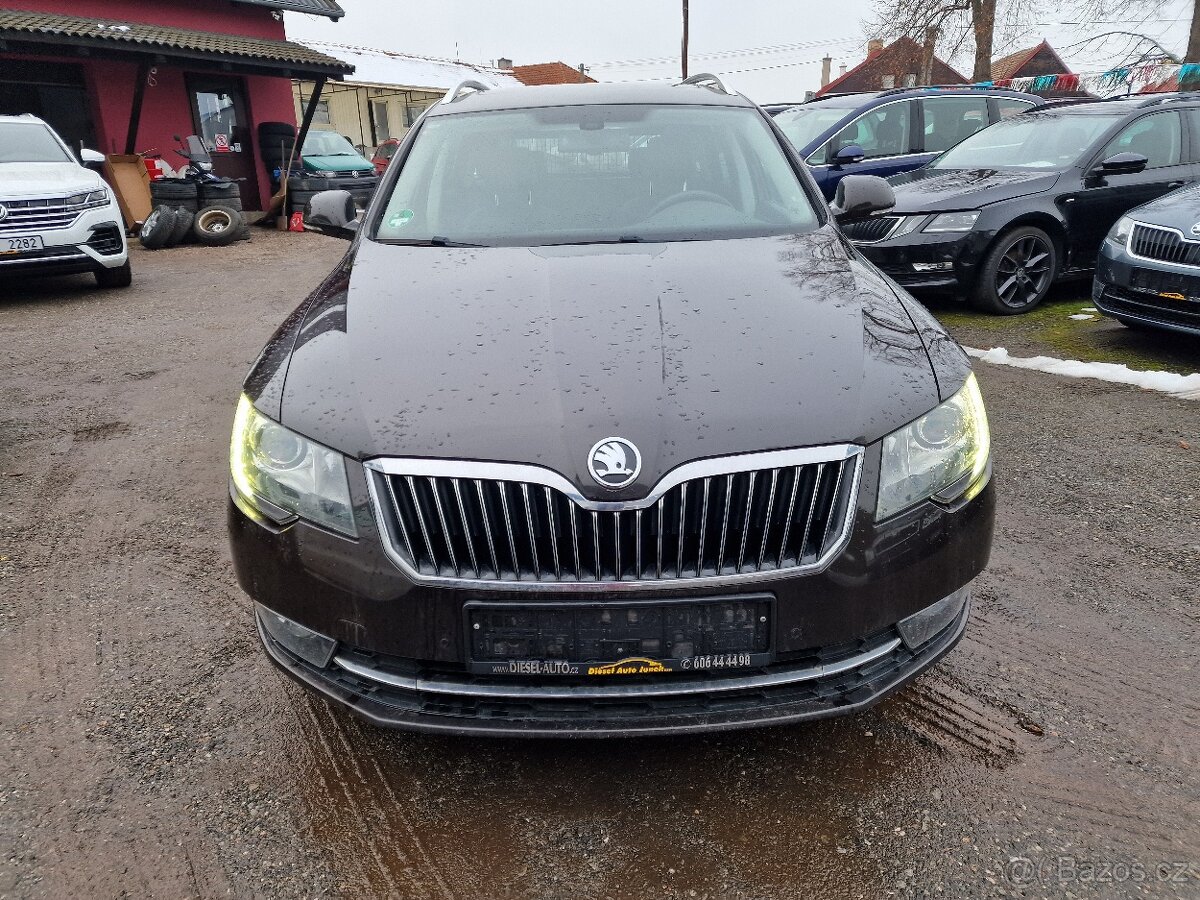 Škoda Superb 2,0TDI 125KW ELEGANCE PANORAMA - 2