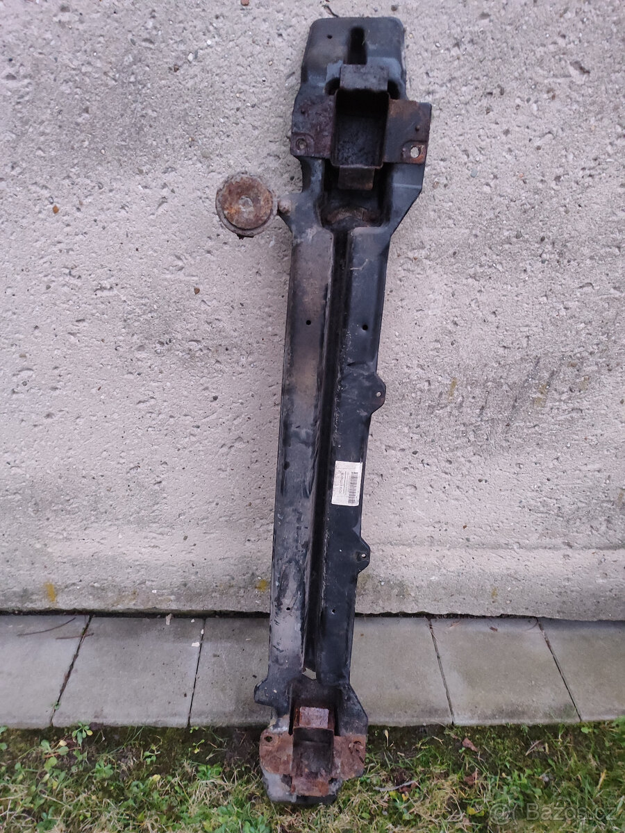 Výztuha předního nárazníku Ford Transit - 2