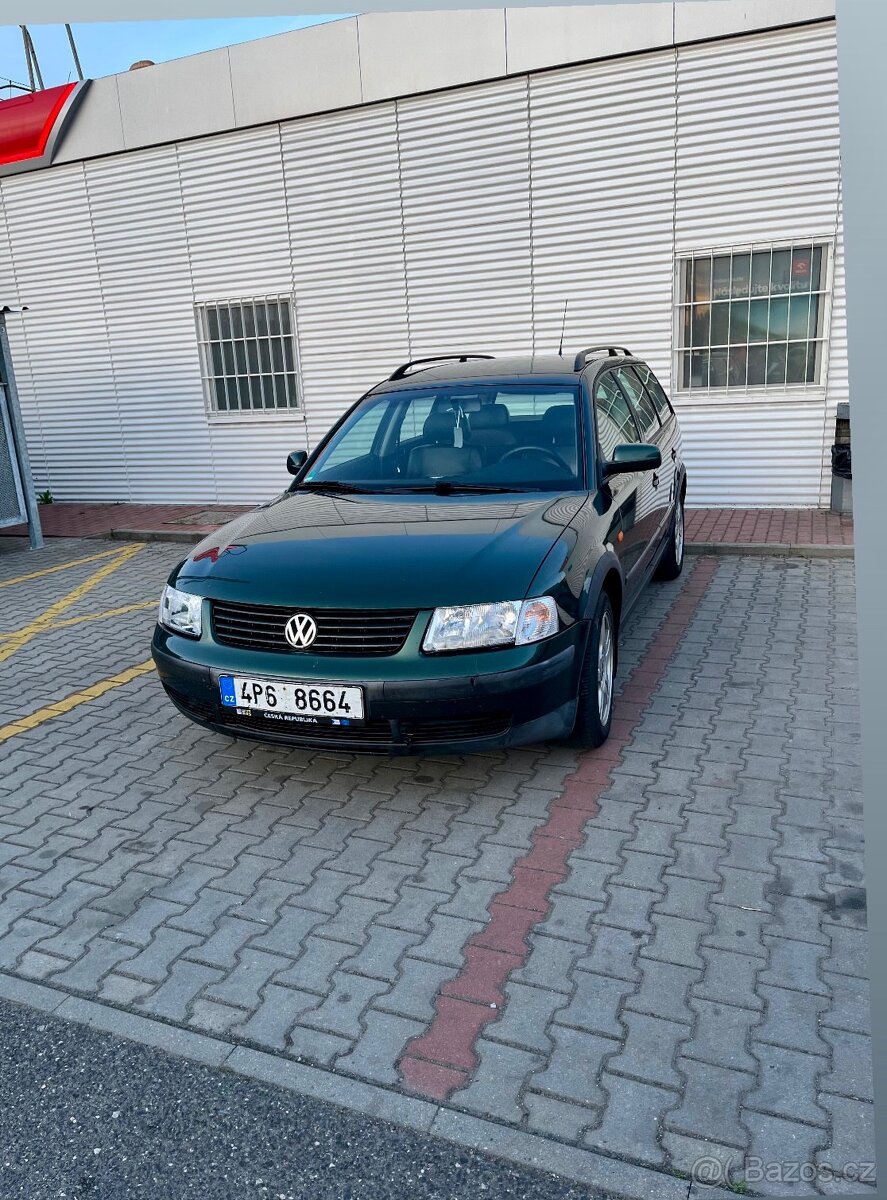 Volkswagen Passat Variant 1.8 benzín - 2