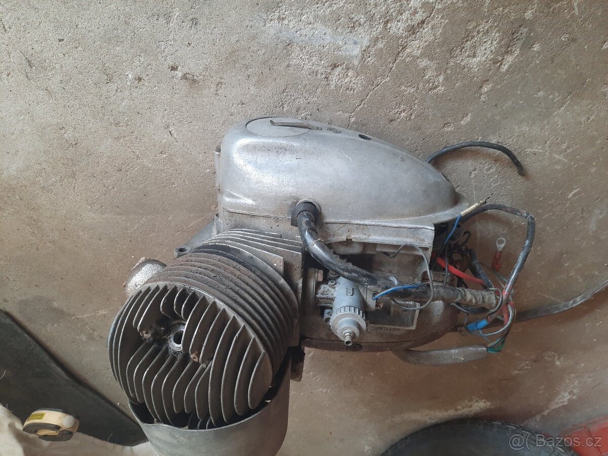 ČZ 505 rikša motor - 2
