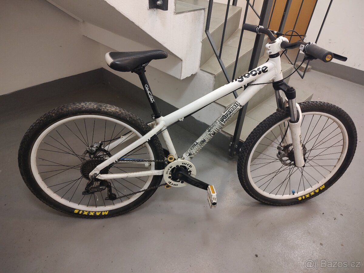 Mongoose Fireball 2013 - 2