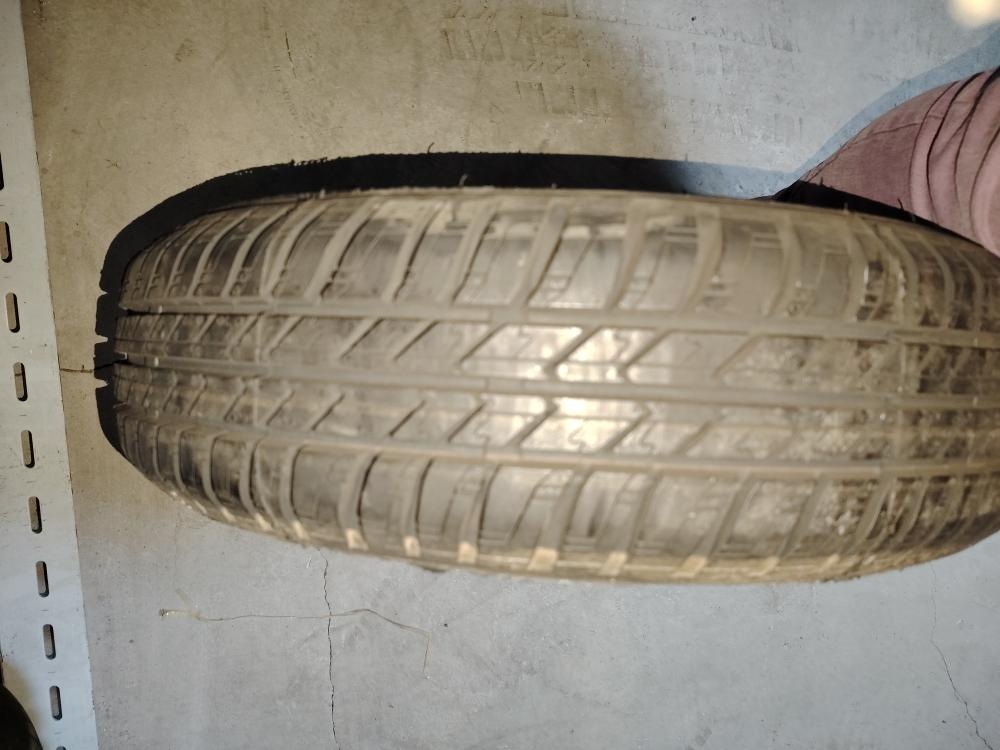 155/80 R13 brilant - 2