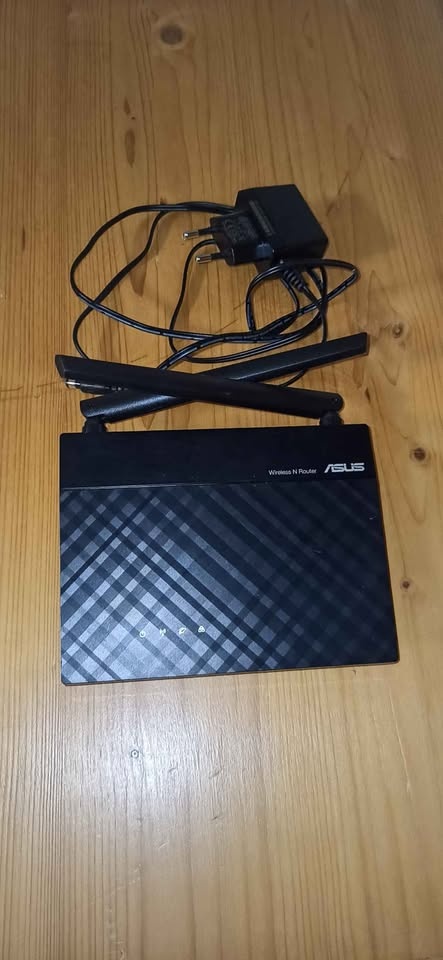 WiFi router RT-N12+ - 2