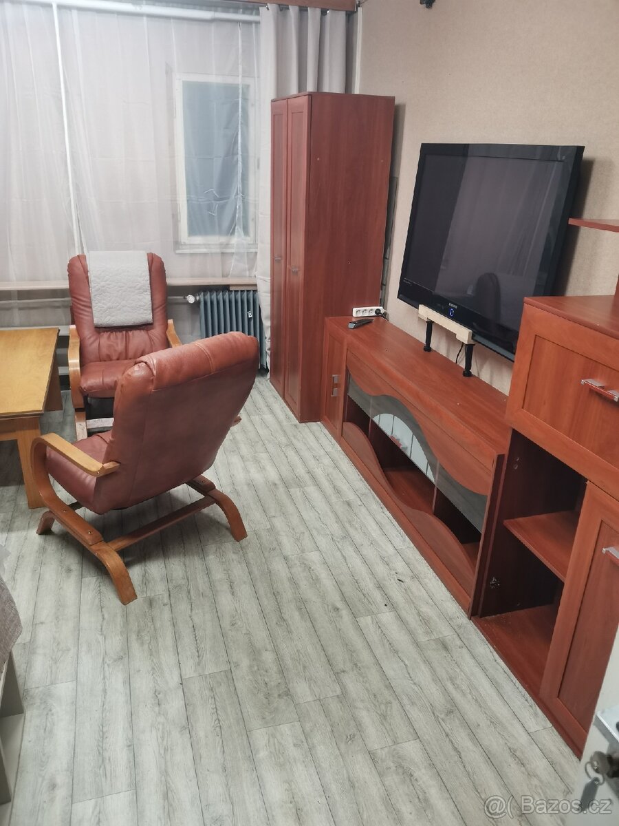 Pokoj k bydlení - 2