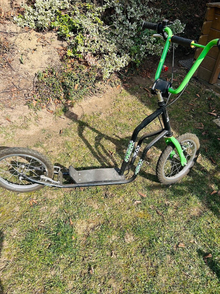 Koloběžka Favorit - 2