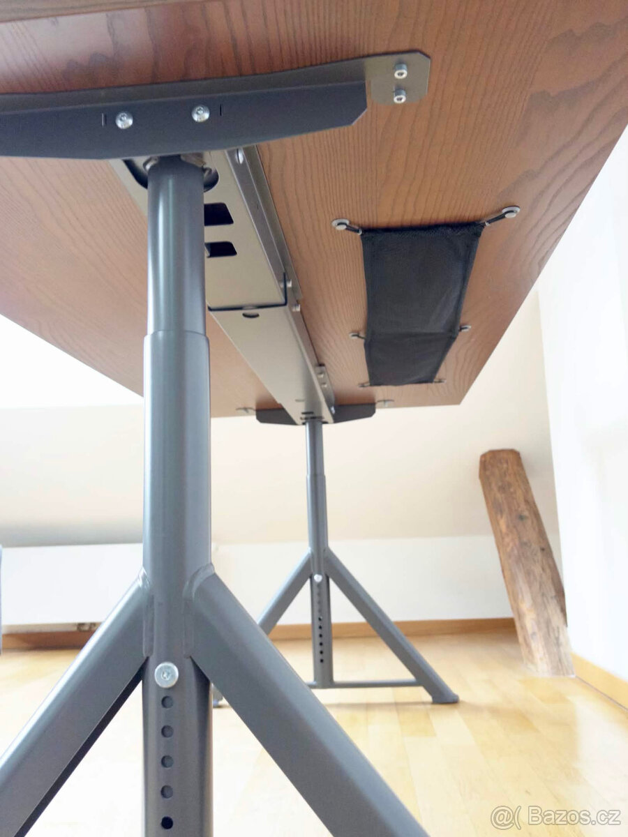 Ikea IDÅSEN kancelářský stůl - 2