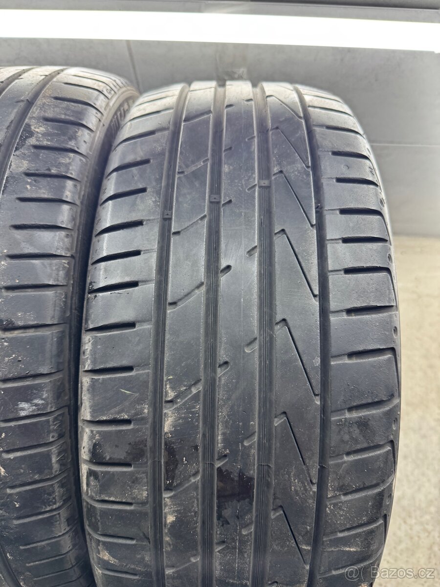 LETNÍ PNEU RUNFLAT 205/45/17 - 2