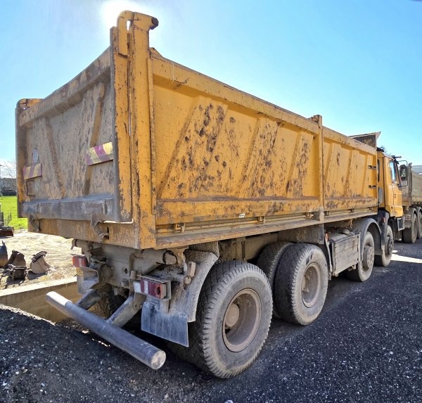 2003 TRAKTOR 8x8 sklápěč 76t Terrno TATRA - 2