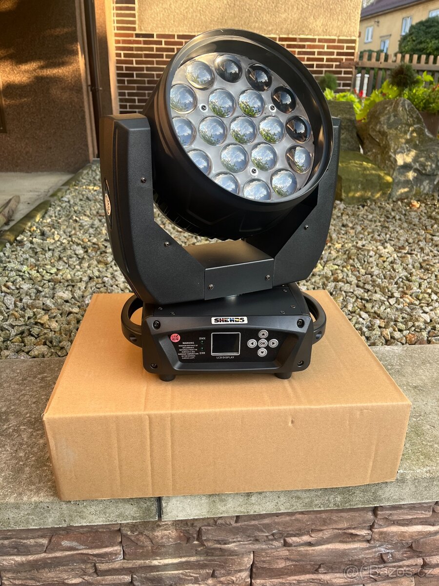 SHEHDS Otočná hlava 19x15W - 2