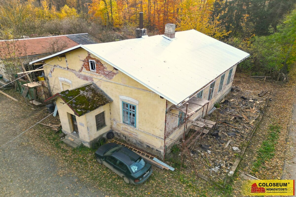 Jemnice - Panenská, RD 4+1, 200 m², stodola – rodinný dům - 2