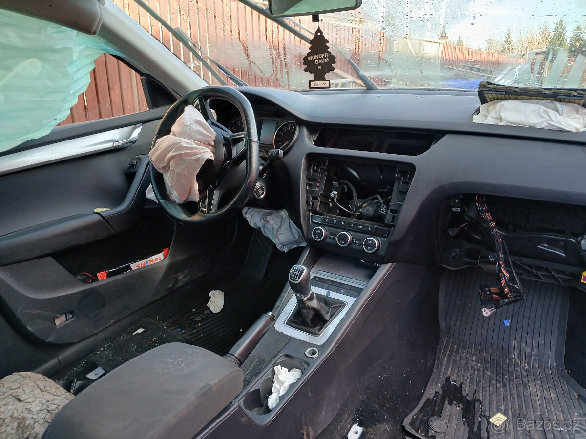 Škoda octavie 3 1,4 tsi 103kw - 2