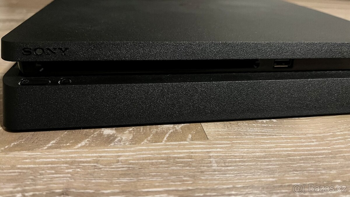 ⭐ PlayStation 4 Slim 500 GB + 2 ovladače | TOP stav | - 2