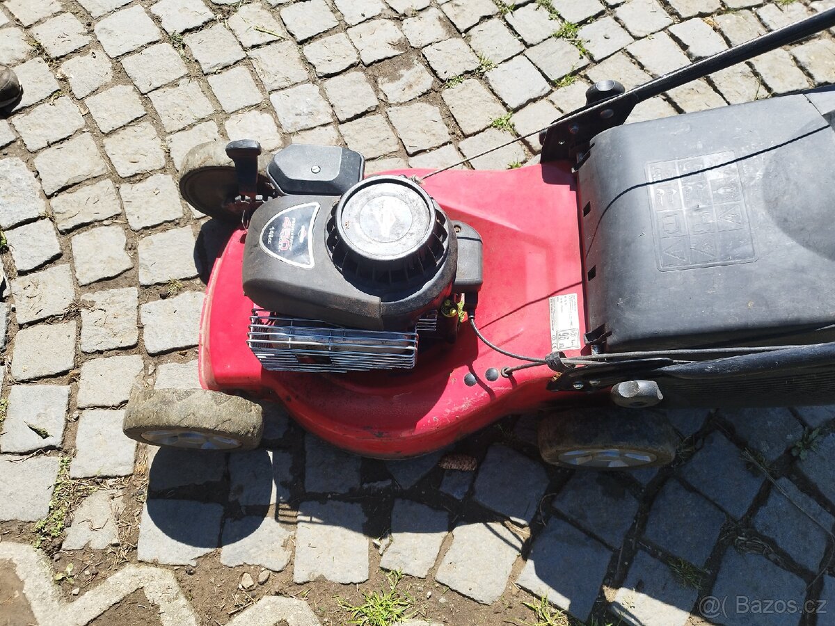 Zahradní sekačka - 2