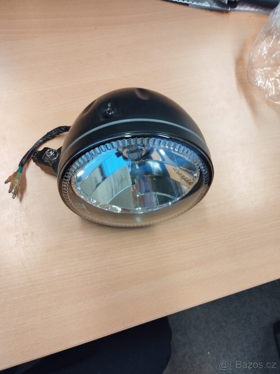 Motocyklový přední světlomet - 2