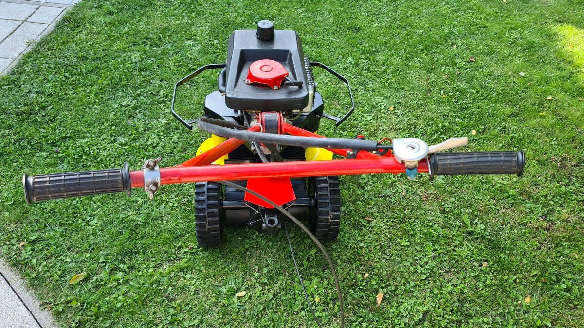 Dvoububnová sekačka BDR-700 s motorem Jikov - 2