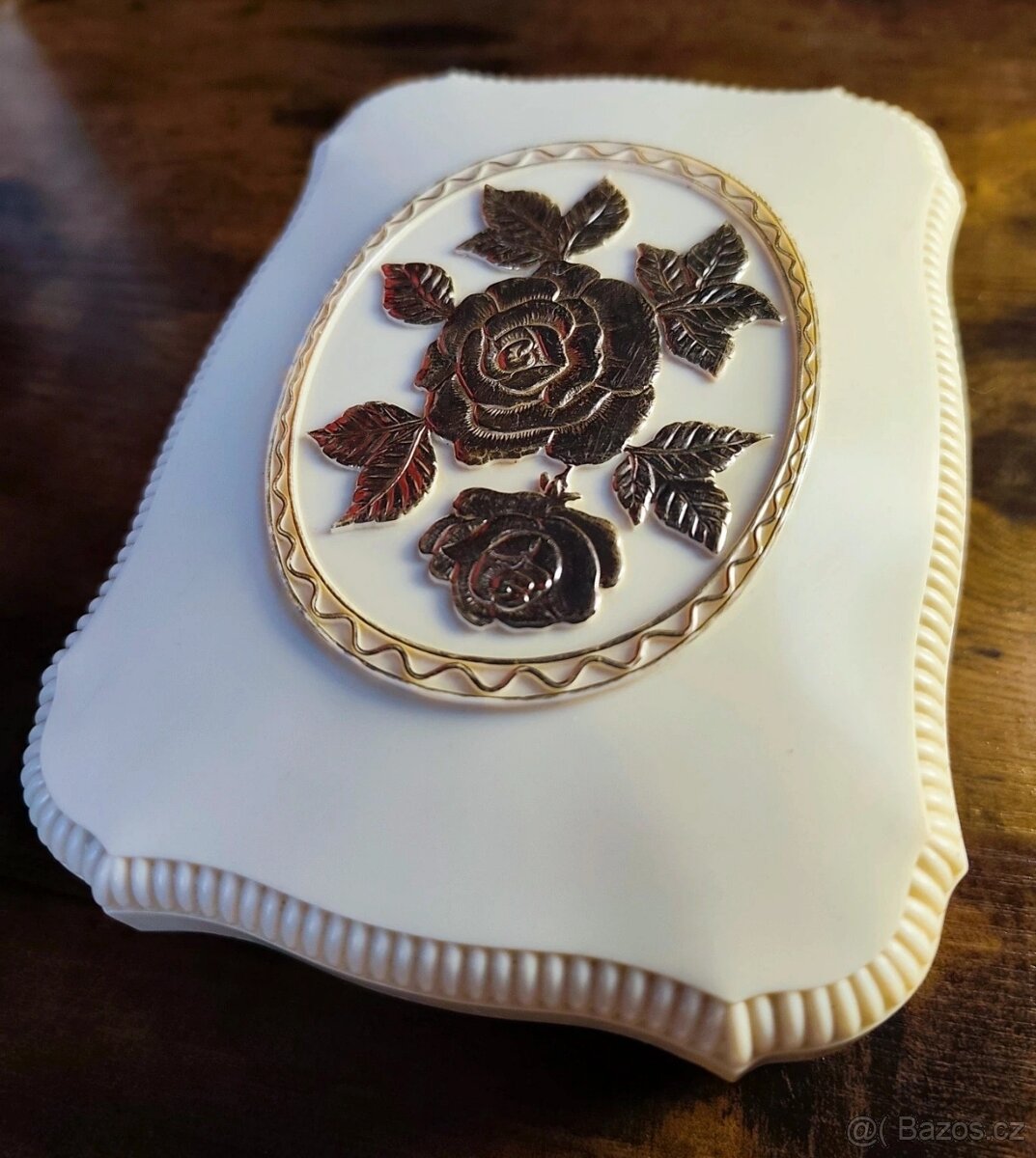 Vintage šperkovnice s motivem růže - 2
