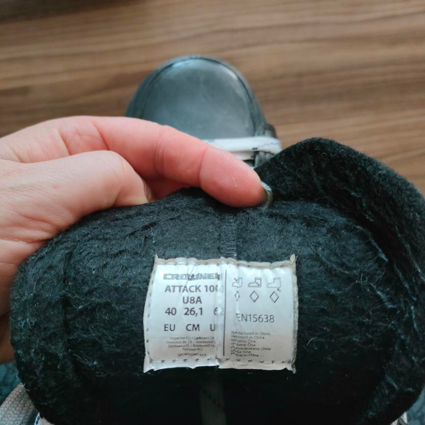 Chlapecké brusle vel.40 - 2