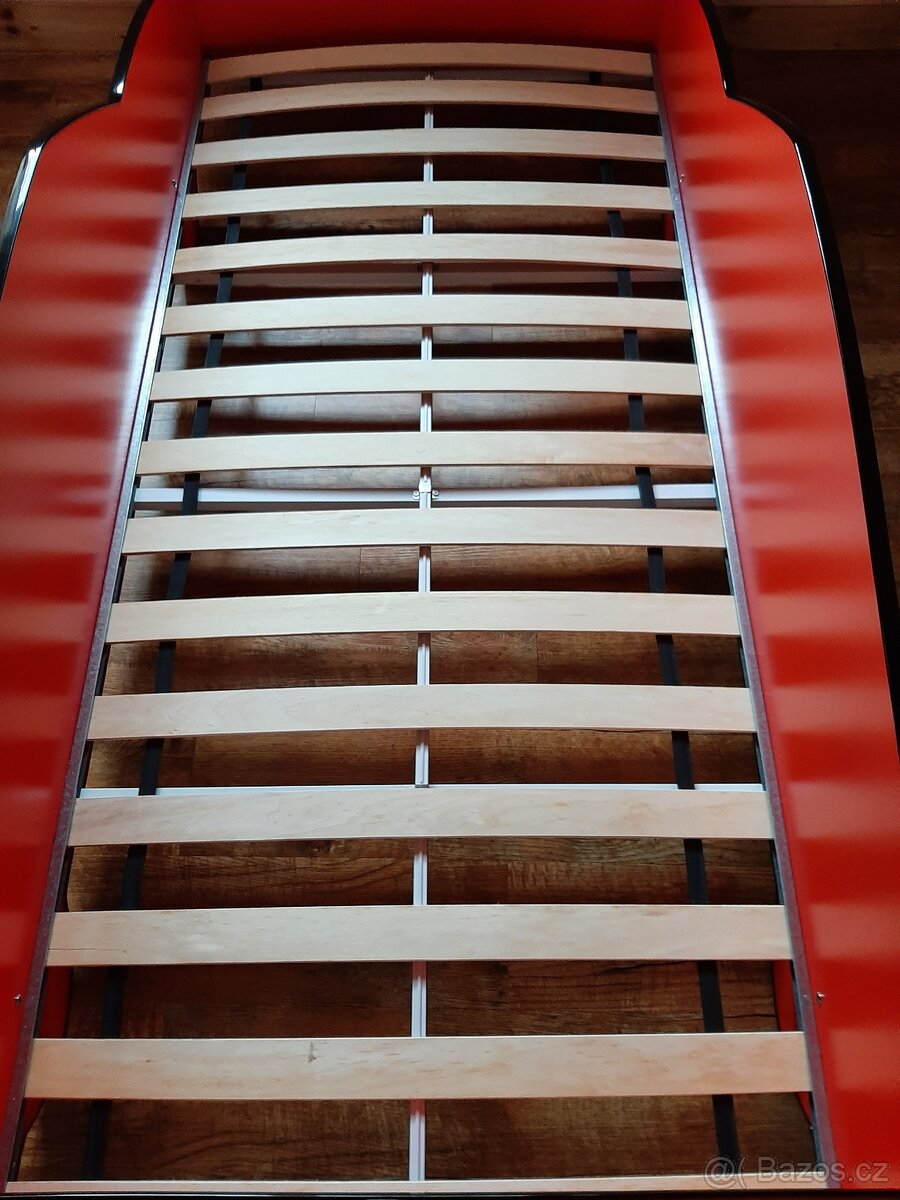 PRODÁM POSTEL - AUTO - 2