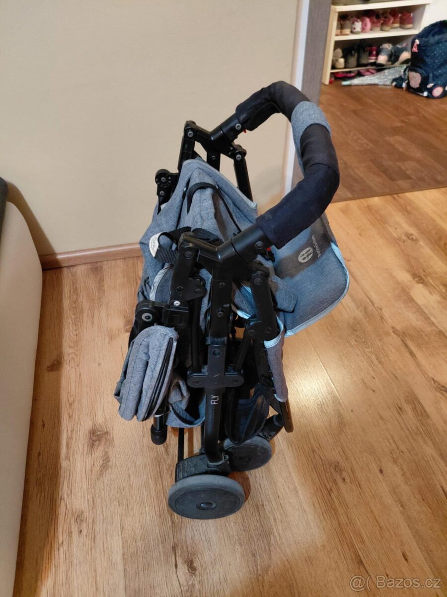 Kočárek petite&mars fly - 2