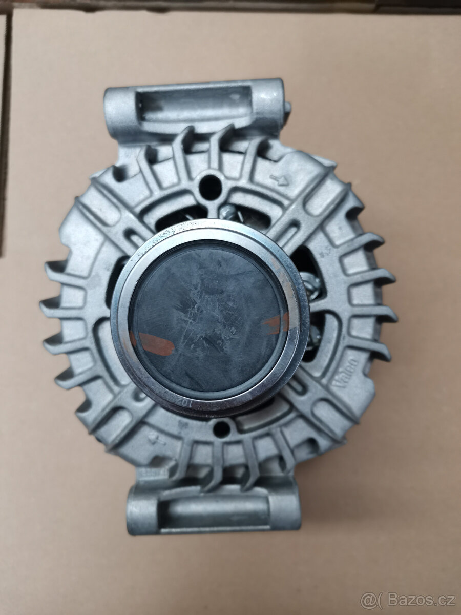 Alternátor Originál 06J903024A - 2