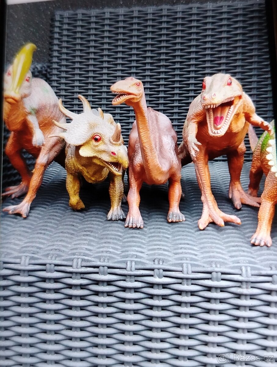Sbírka velkých dinosaurů - 2