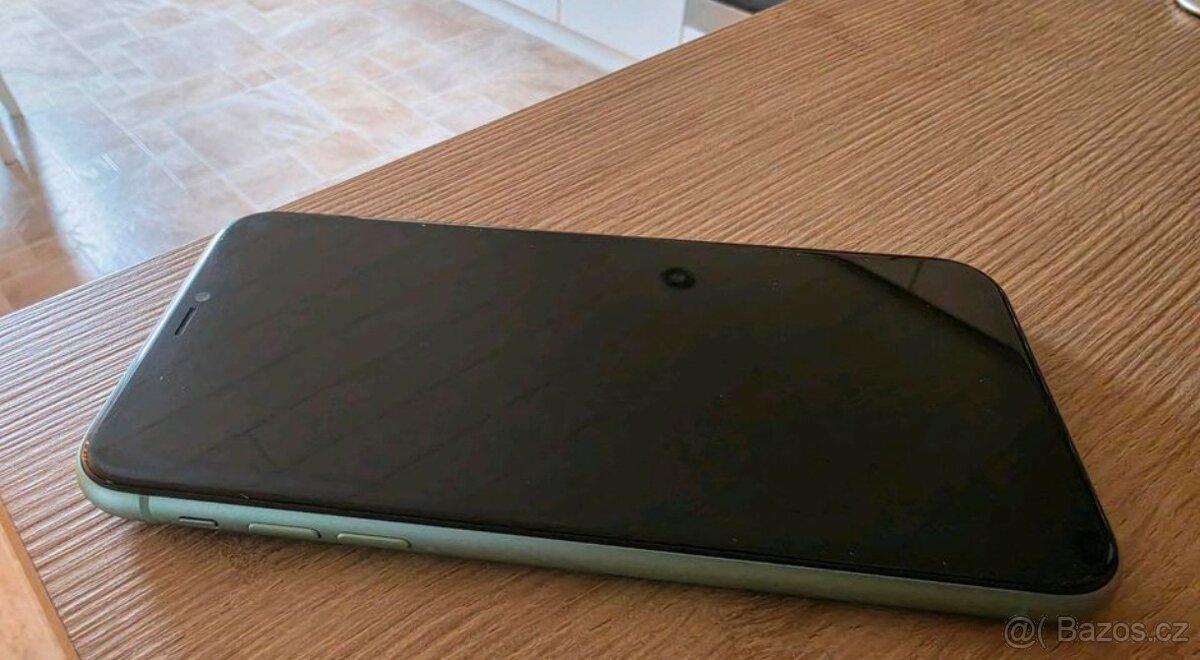 iPhone 11, 64 GB - 2