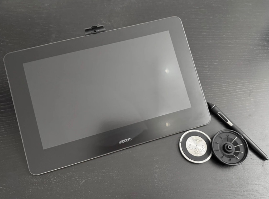 Prodám Wacom Cintiq Pro zánovní - 2